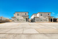 Building Photo - 8945 Robert Dr