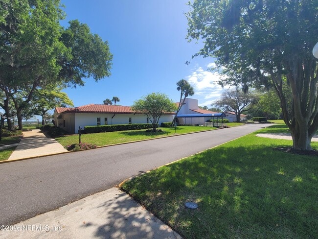 Building Photo - 9 Tarragona Ct