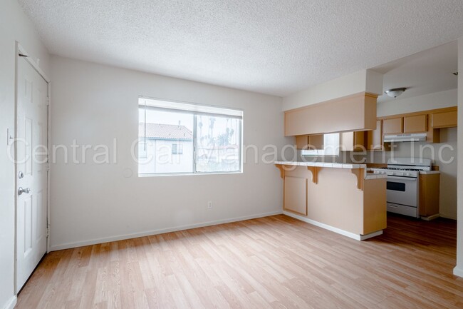 Building Photo - 808 Pershing St