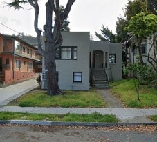 Building Photo - 1677 Arch St