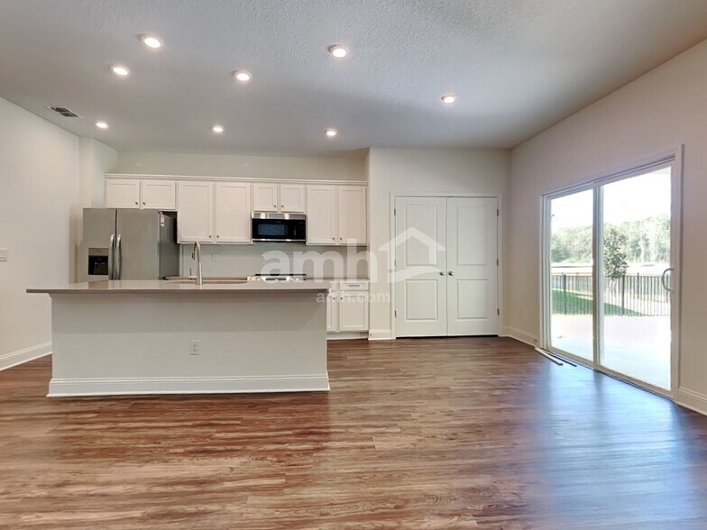 Building Photo - 3223 Riva Ridge Ct