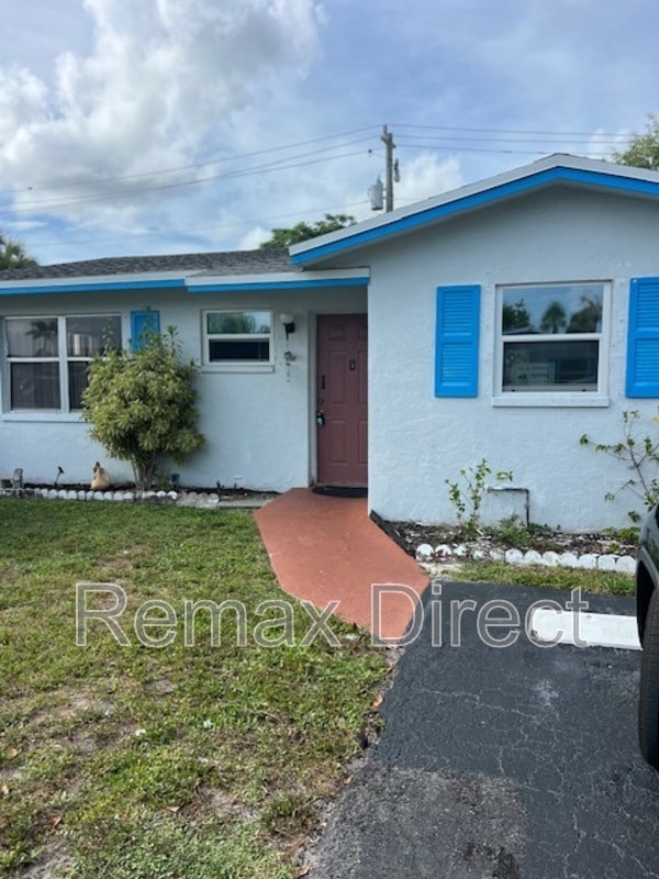 Primary Photo - 2675 Lake Haven Rd