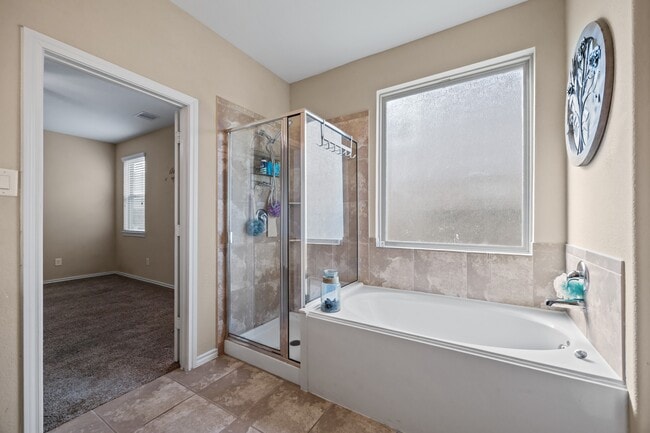 Building Photo - 4310 Laine Ln