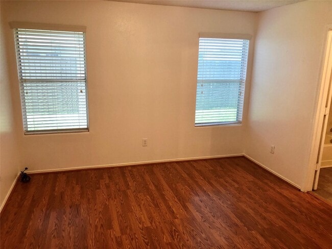 Building Photo - 5206 Sage Cir