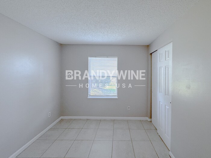 Building Photo - 10847 Bahia Dr