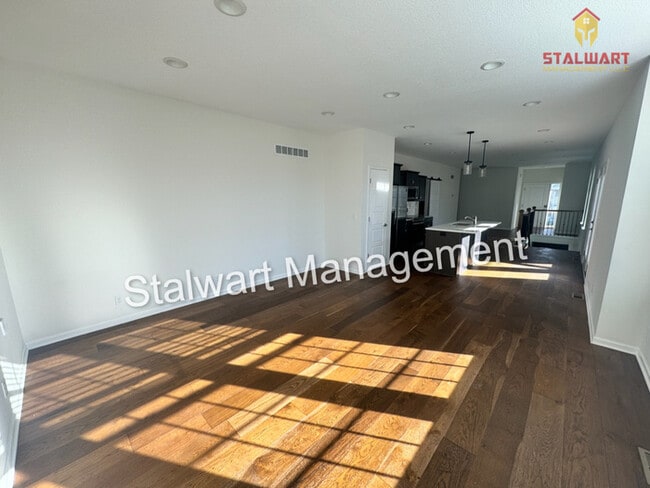 Building Photo - Maintenance free living in Blue Valley School district