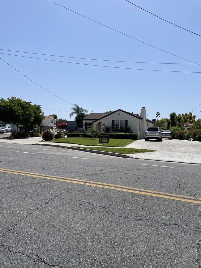 Building Photo - 5888 Grand Ave