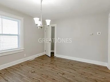 Building Photo - 1557 Lawton Ave