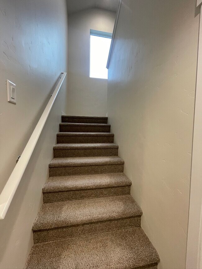 Building Photo - 1581 Witt St