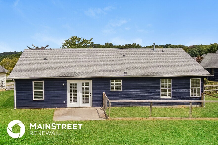 Building Photo - 8424 Gardenside Ln