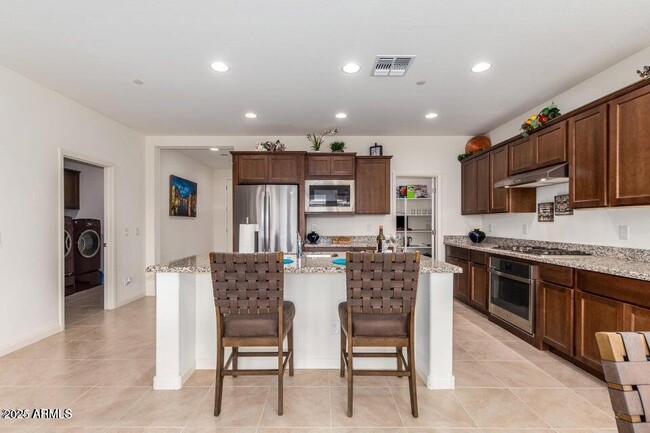 Building Photo - 17863 E Paria Canyon Dr