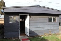 Building Photo - 4115 Homedale Rd