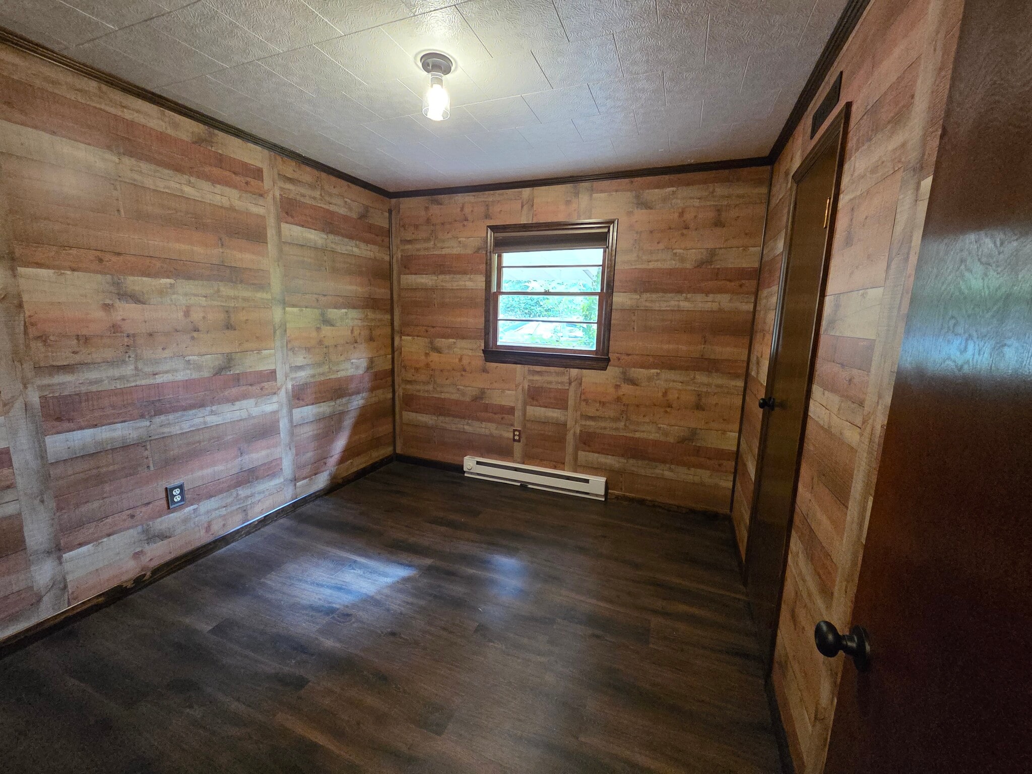 Bedroom 3 - 1004 Rock Castle Ln SE