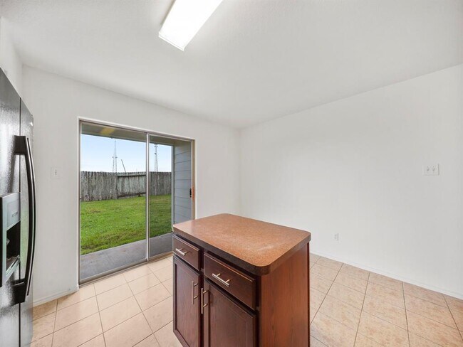 Building Photo - 526 Enchanted Springs Dr