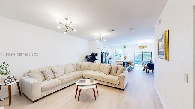 Building Photo - 24902 SW 107th Ave