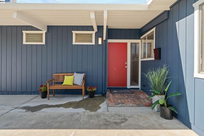 Building Photo - 801 Richmond Ave