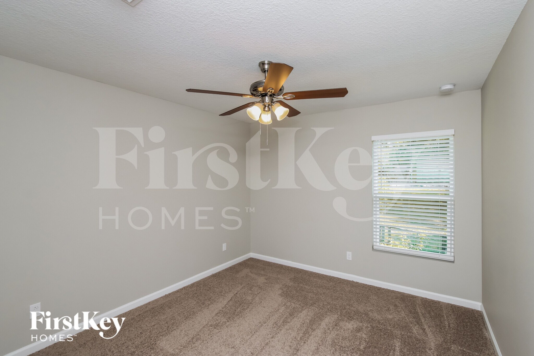 Building Photo - 1468 Rankin Ave SE