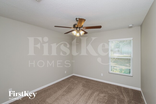 Building Photo - 1468 Rankin Ave SE