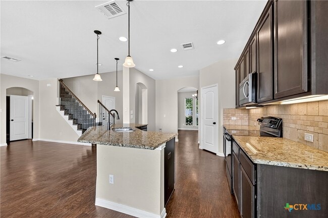 Building Photo - 7905 Northgate Lp