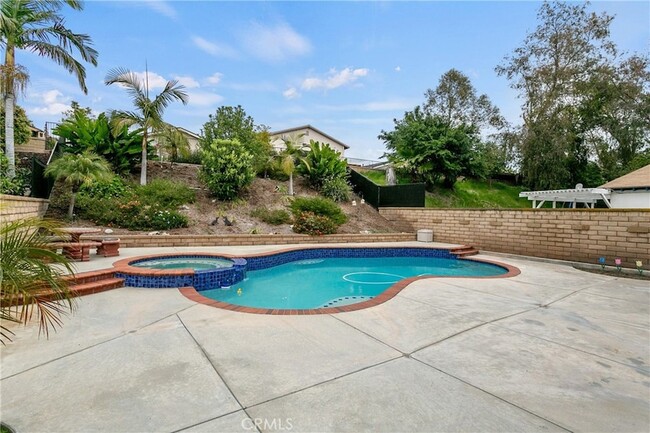 Building Photo - 27415 Sereno