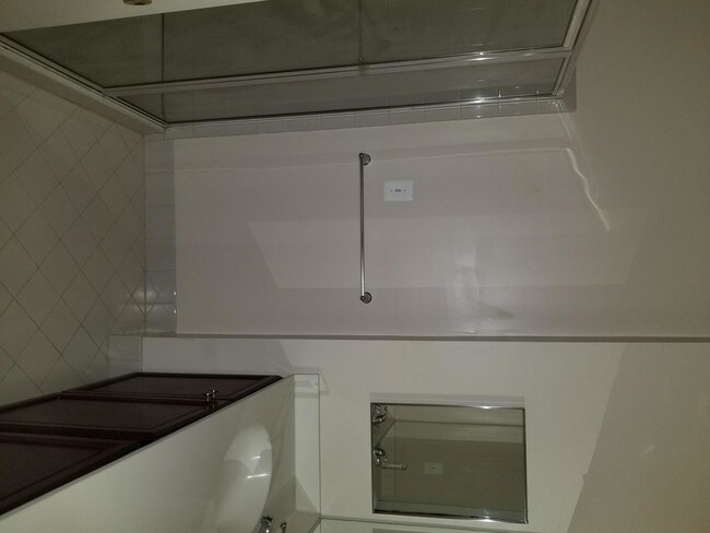 Building Photo - 33 Brewerytown Ct