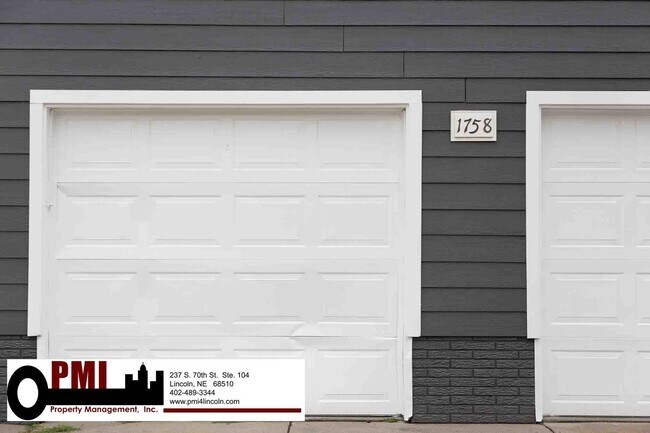 Building Photo - 1758 N 27th St