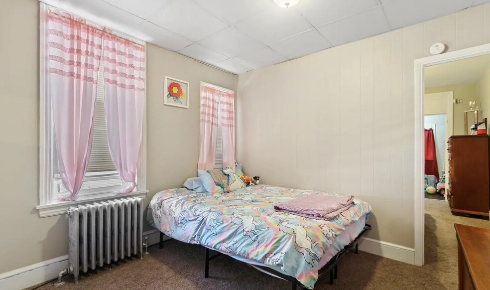 1st bedroom walkthrough - 125 N 4th St