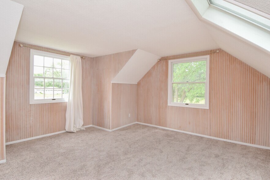 Bedroom Upstairs - 11420 Terrace Rd NE