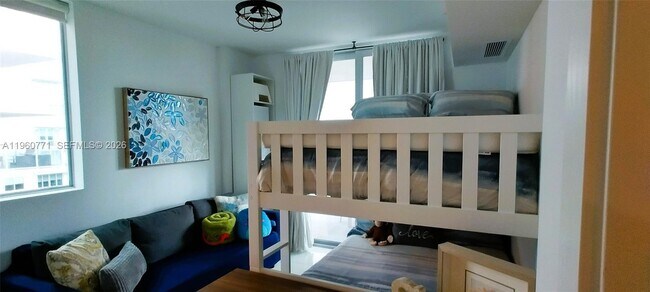 Building Photo - 7661 NW 107th Ave