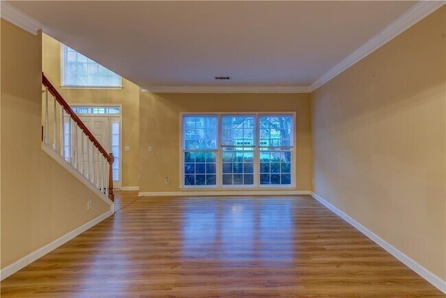 Building Photo - 1429 Oglethorpe Dr