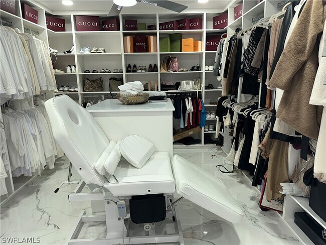 Building Photo - 3417 31st St W