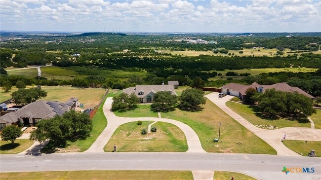 Building Photo - 336 Skyline Dr
