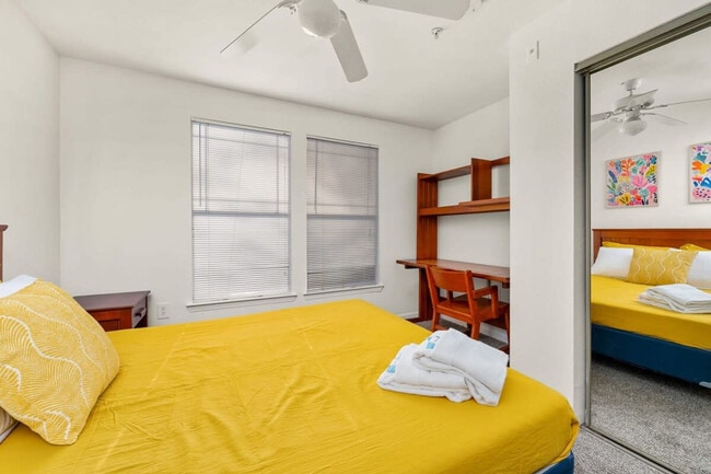 Building Photo - 15115 Buckhorn Ct