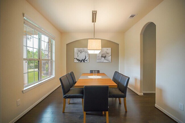 Building Photo - 63 Deer River Cir