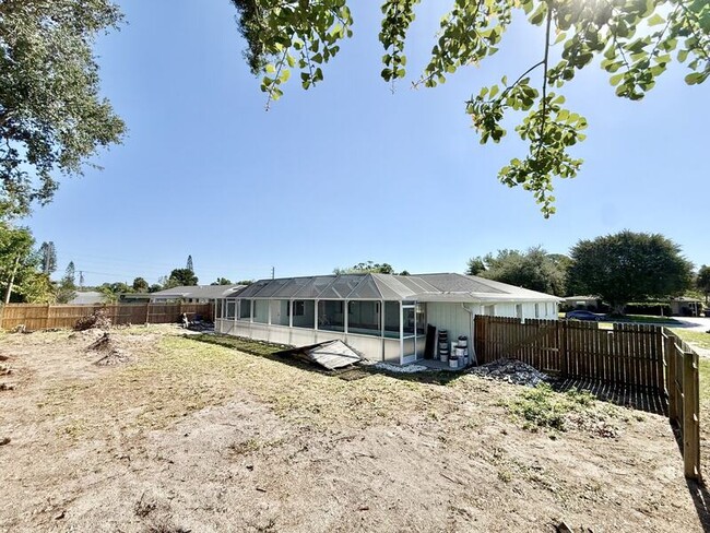 Building Photo - 4440 Maceachen Blvd