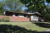 Building Photo - 301 Homan Ave