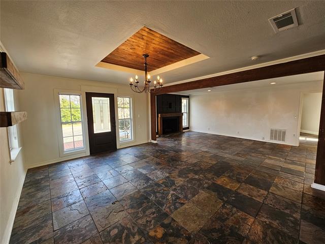 Building Photo - 3139 Southlake Park Dr