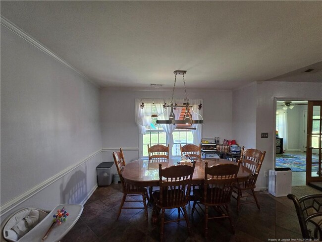 Building Photo - 441 Corsegan Rd