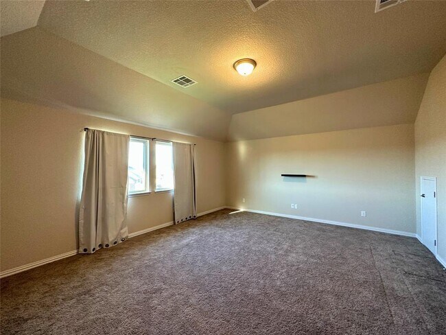 Building Photo - 3117 Hidalgo Loop