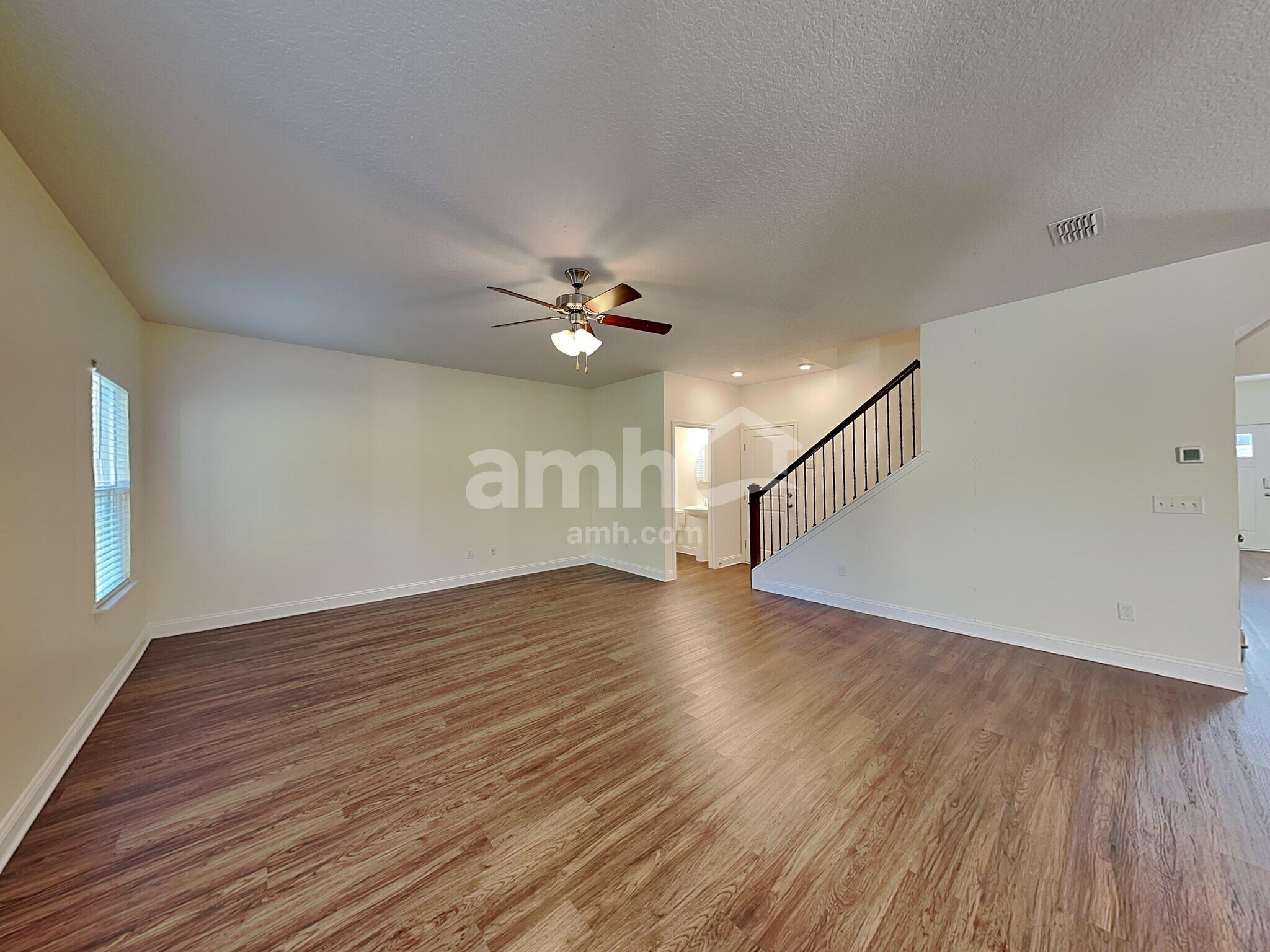 Building Photo - 3102 Creek Village Ln