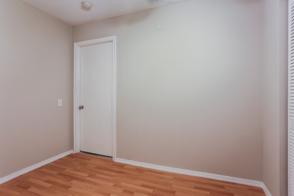 Building Photo - 4082 Eastridge Dr