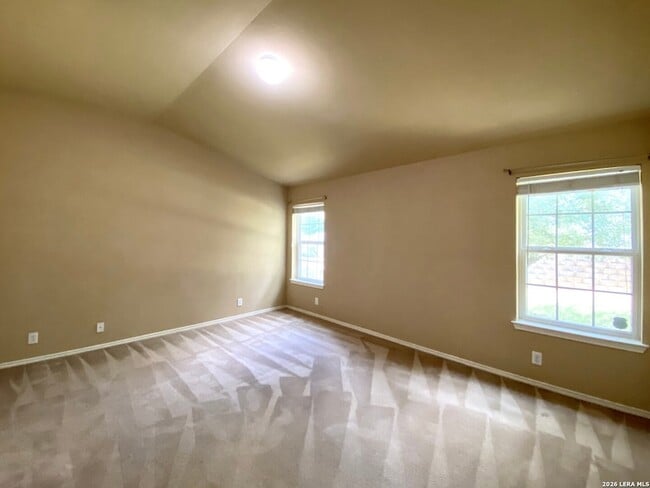 Building Photo - 13904 Belgravia Forest