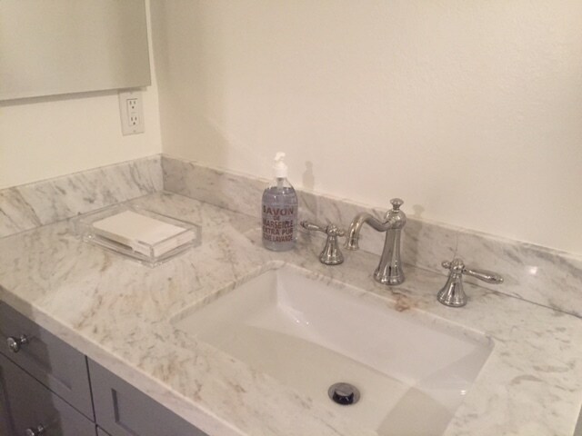 Building Photo - 17113 Palisades Cir