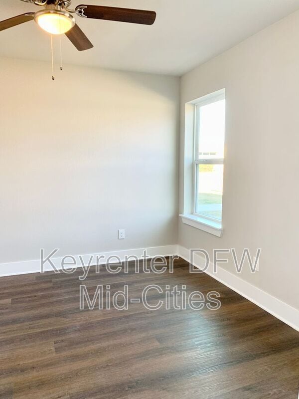 Building Photo - 1431 Pearson St