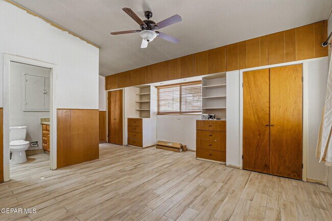 Building Photo - 2801 Polk Ave