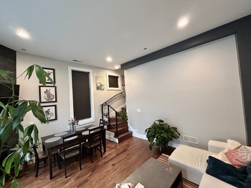 Building Photo - 1543 N Bosworth Ave