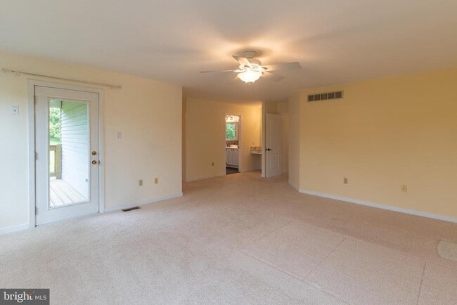 Building Photo - 56 W Windrose Dr