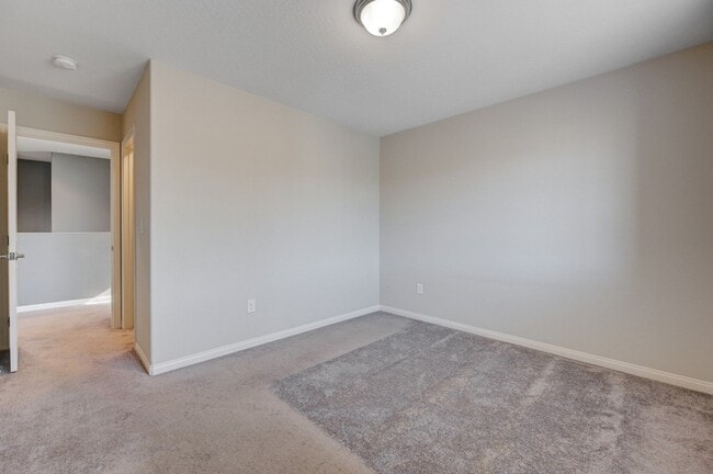 Building Photo - GORGEOUS 4 Bedroom, 2 Story Home located in the SW!