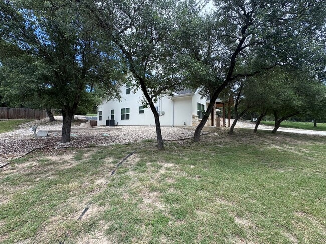 Building Photo - For Rent – 100 Brooklyn Dr, Canyon Lake, T...