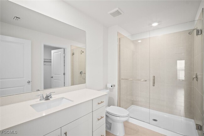 Building Photo - 17633 Paradiso Wy